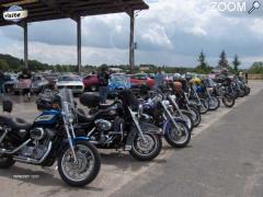 фотография de RASSEMBLEMENT MOTOS ET VOITURES DE COLLECTION